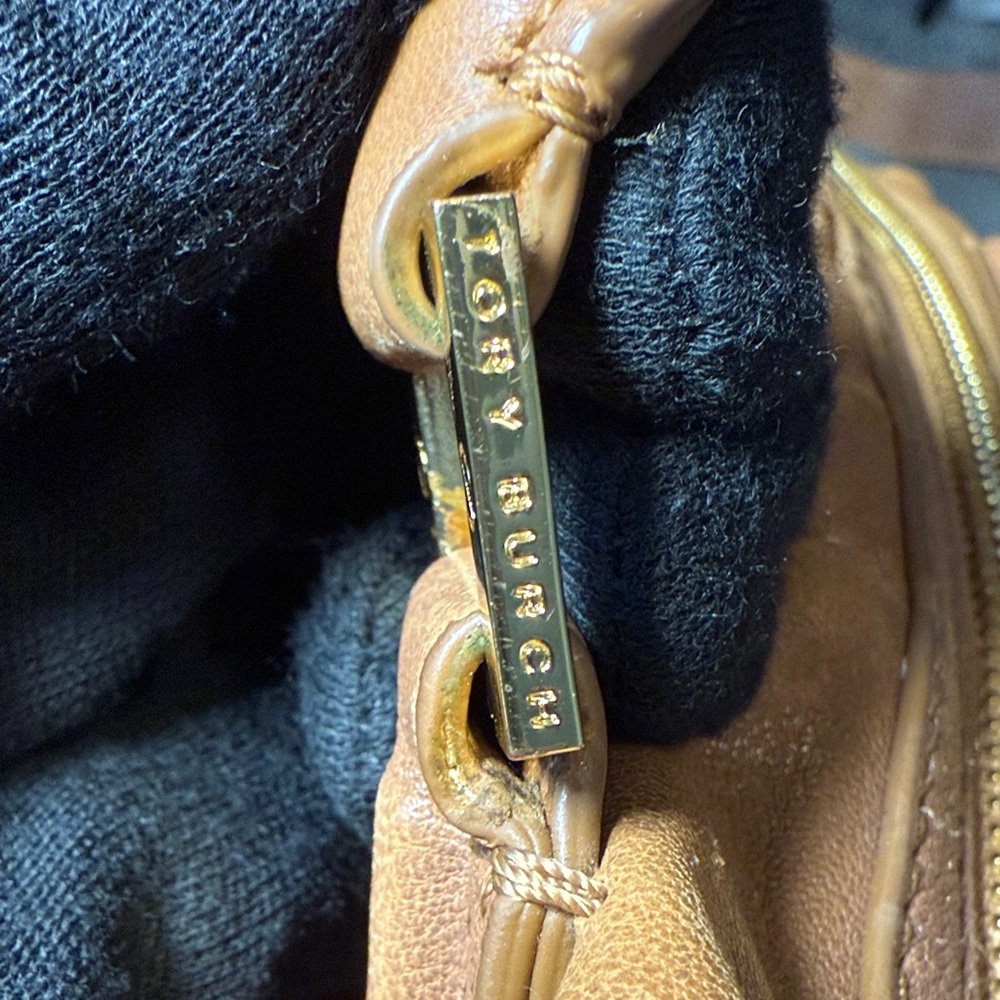 Tory Burch Leather Crossbody/Shoulder Hobo Bag - Picture 10 of 13